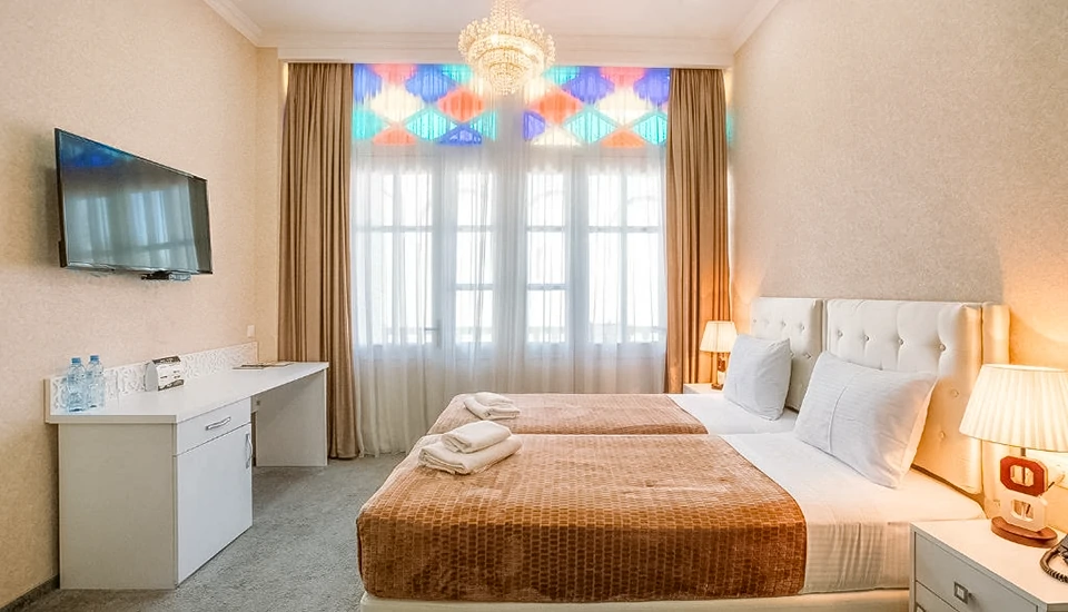 هتل آیوانی تفلیس